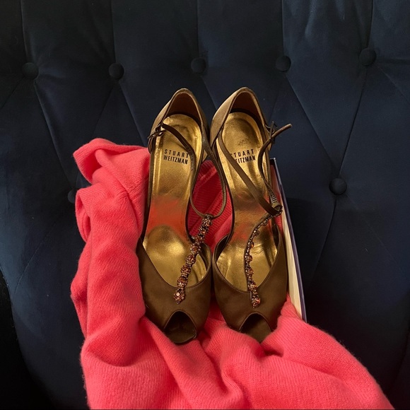 Stuart Weirzman, T-strap bejeweled pumps, very Charlotte from SATC! - Picture 3 of 3